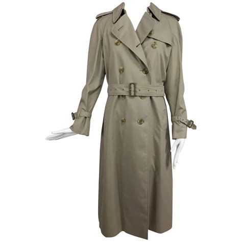 trench coat burberry otlet|burberry trench coat removable lining.